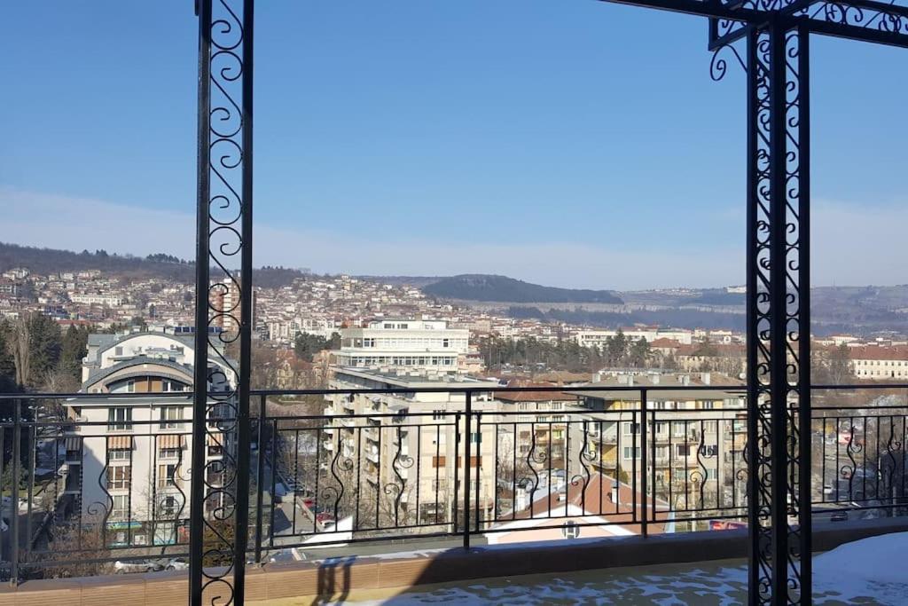 Unique Studio- Great Balcony And View! Parking Possibility! 大特尔诺沃 外观 照片